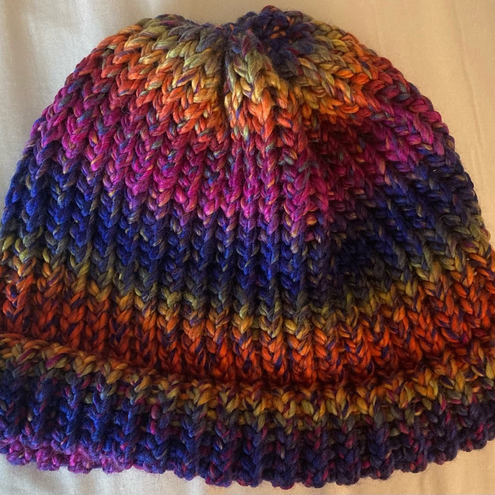 Handmade multicolor knit beanie hat for adults for winter - Picture 5 of 8